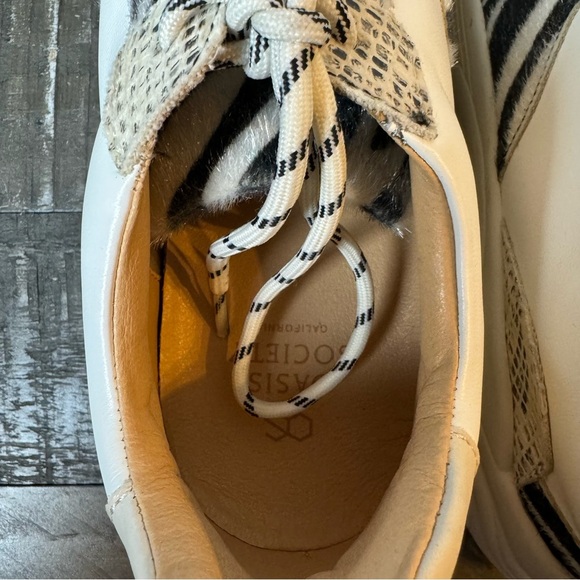 Beige Penelope Oasis Society Funky Platform Sneaker Animal Print Size 9 - Picture 3 of 8
